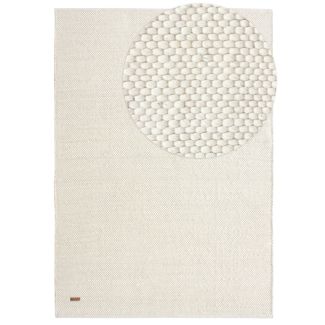 Dette produkt hedder Elsa, fremstillet af 80% Uld & 20% Bomuld  materiale med en smuk Offwhite farve - SE Mattor